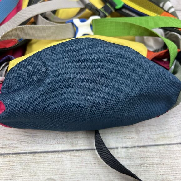 COTOPAXI LUZON 18 Multicolor Light Weight Hiking Backpack Zipper/ String Close main image 6